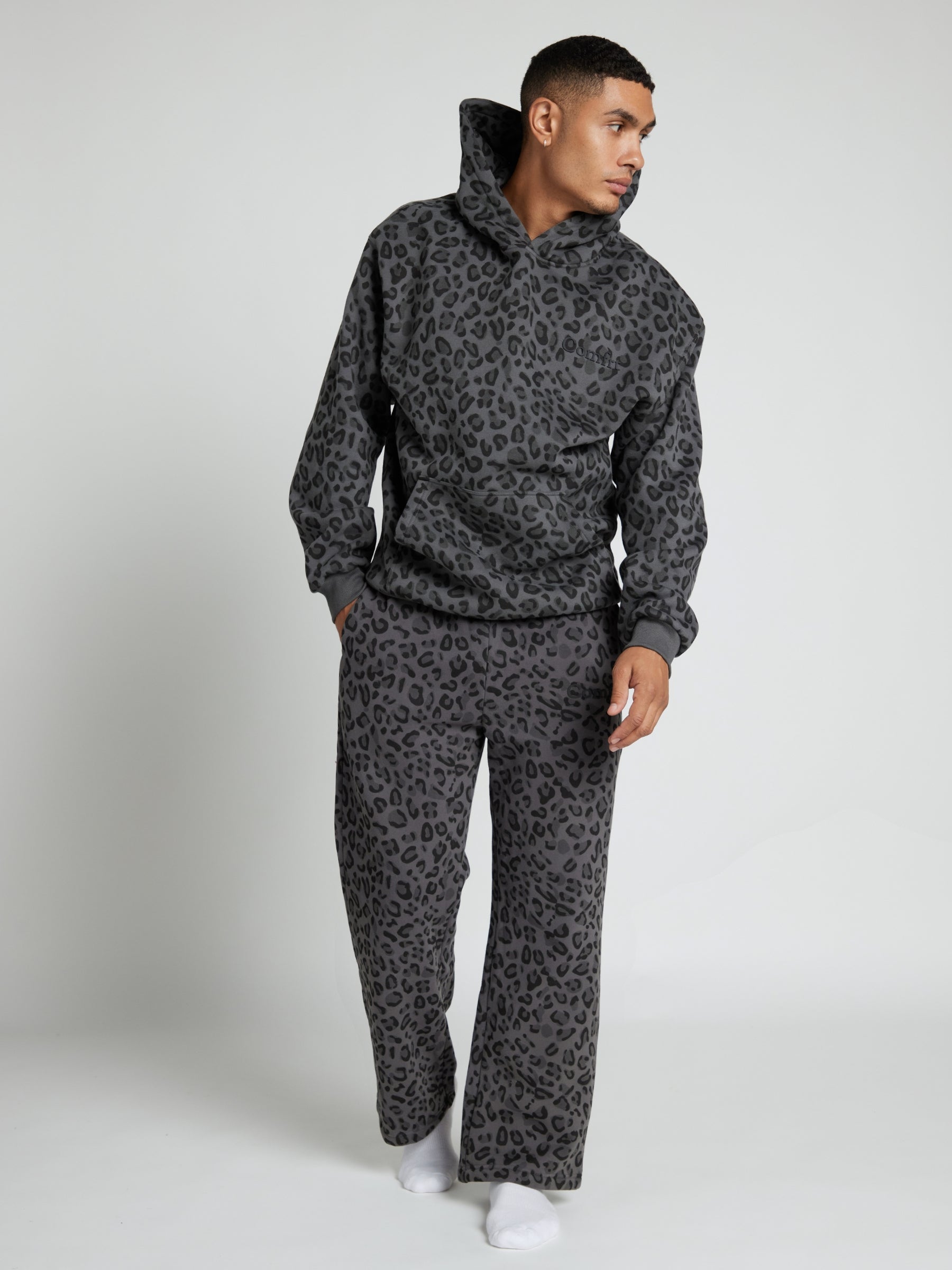 Minimalist Straight Leg Sweatpants - Pre-Order